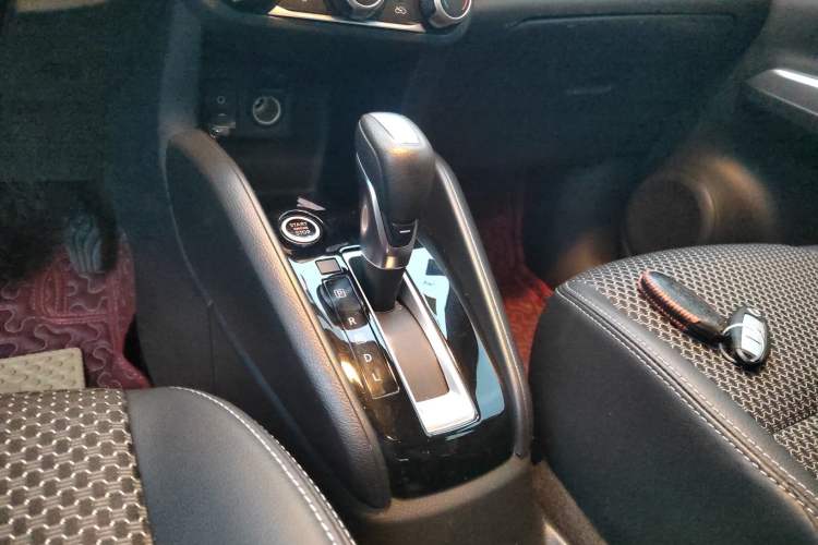 Used Nissan Kicks 2017 1.5L CVT Smart Drive Edition