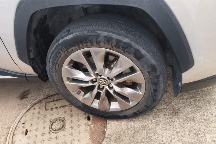 Used Toyota Wildlander 2022 Dual-Engine 2.5L E-CVT Two-Wheel Drive Luxury Edition