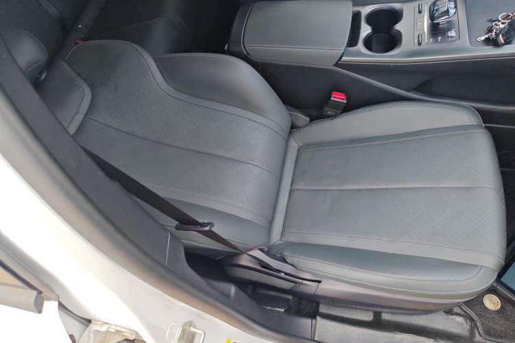 Used BYD Qin PLUS 2025 DM-i Smart Drive 55KM Leading Model Right Front Seat