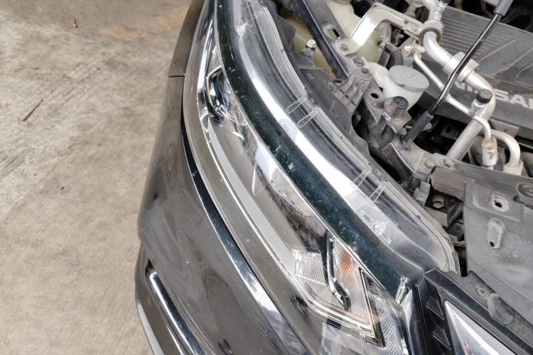 Used Nissan Qashqai 2021 2.0L CVT Smart Enjoyment Version Right Front Headlight