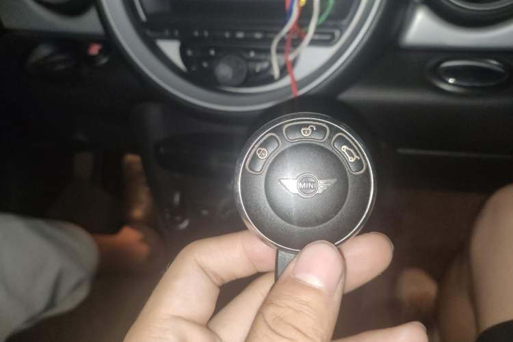 Used MINI 2012 1.6L ONE Baker Street Vehicle Key