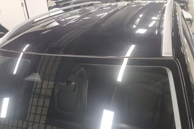 Used Hyundai ix35 2023 Musso 2.0L Deluxe Edition DLX
