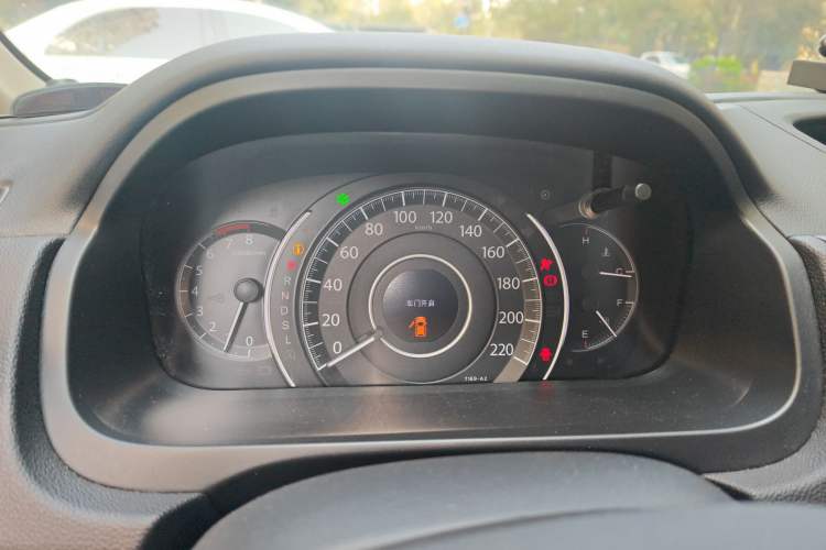 Used Honda CR-V 2016 2.0L two-wheel drive Urban Edition Instrument Cluster