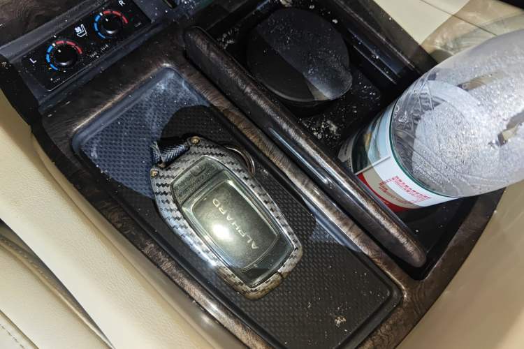 Used Toyota Alphard 2019 Dual-Engine 2.5L Prestige Edition