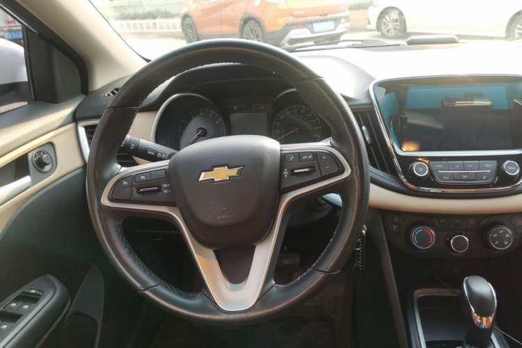 Used Chevrolet Monza 2022 320 Automatic Enjoyment Sunroof Version