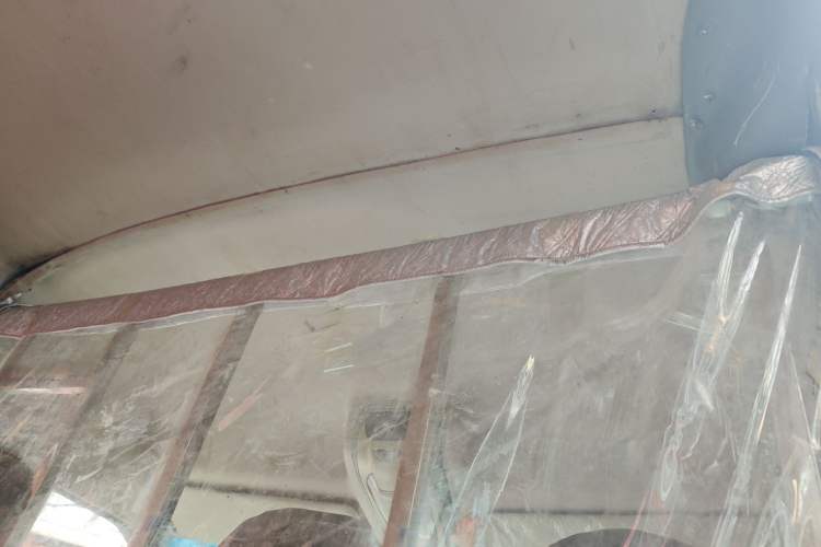 Used Iveco Daily 2017 2.5T A35 Low-Roof 5-7 Seater Passenger Van 47Z5 Headliner