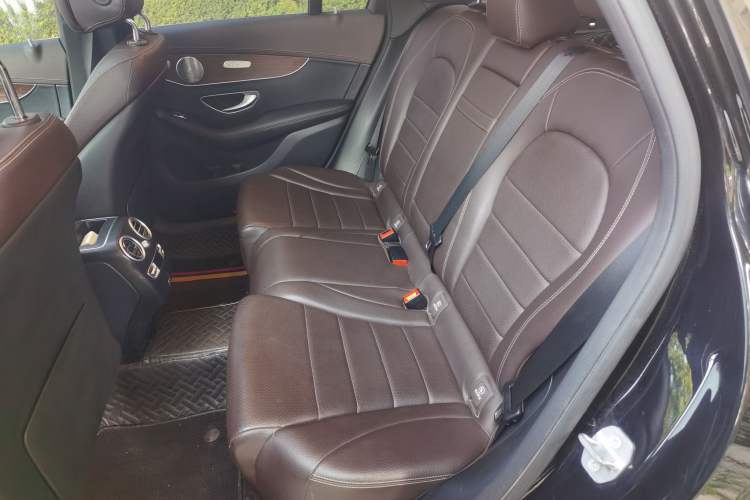 Used Mercedes-Benz GLC 2020 Facelift GLC 300 L 4MATIC Dynamic Edition
