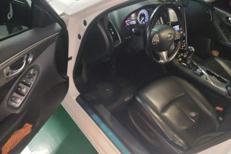 Used Infiniti Q50L 2015 2.0T Enjoyment Edition Driver Seat