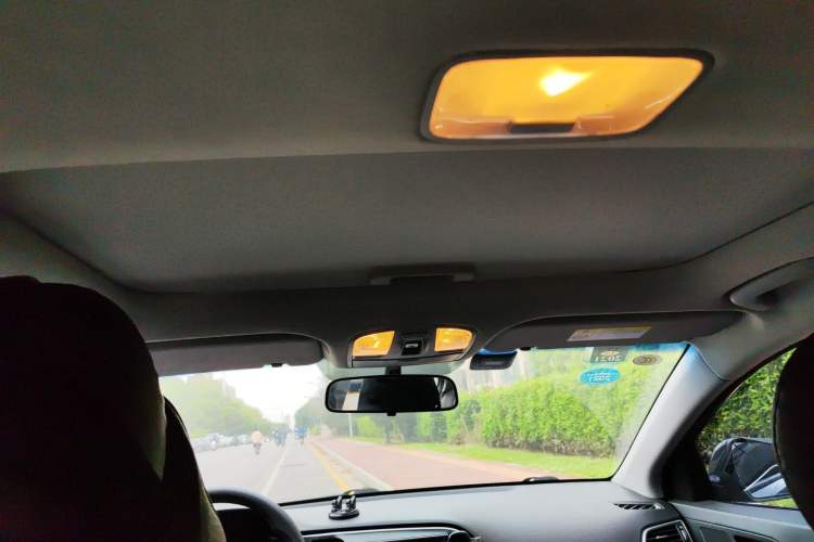 Used Hyundai Elantra (6th Generation / Lingdong) 2016 1.6L Manual ZhiXuan · Dynamic Model
