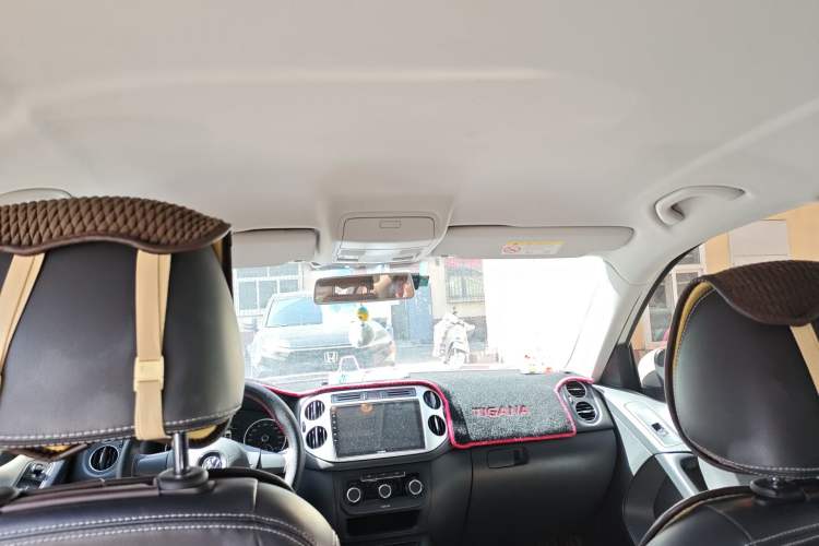 Used Volkswagen Tiguan 2016 280TSI Automatic Two-Wheel-Drive Silk Road Style Edition