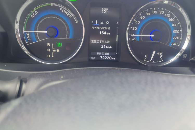 Used Toyota Corolla 2017 Revised Dual-Engine 1.8L E-CVT Leading Edition Odometer Close Up