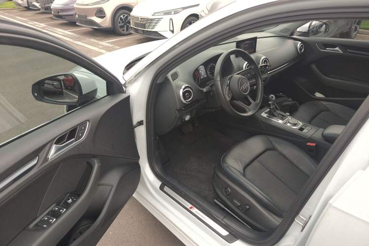Used Audi A3 2019 Sportback 35 TFSI Fashion Edition China V
