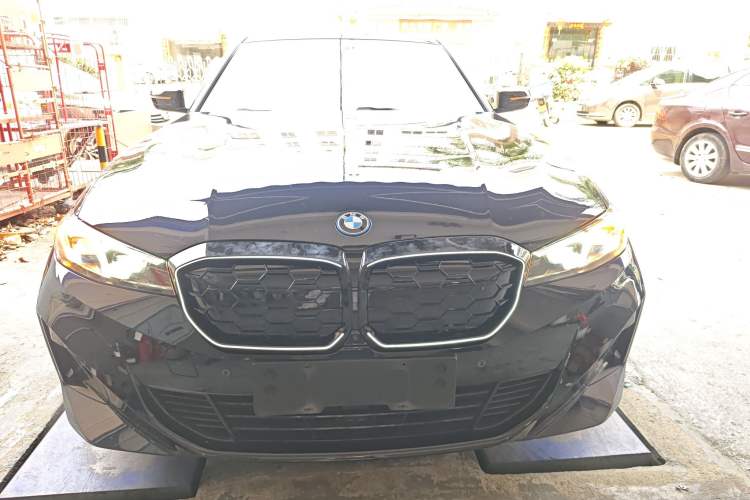 Used BMW i3 2023 eDrive 40 L Midnight Sports Package