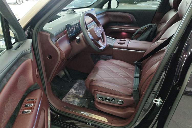 Used VOYAH Titan 2026 Model Max+
