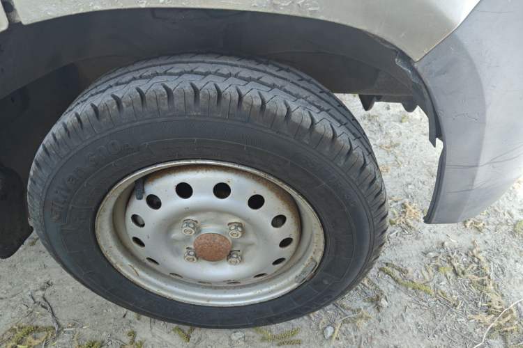 Used Wuling Zhiguang 2013 1.0L Practical Version