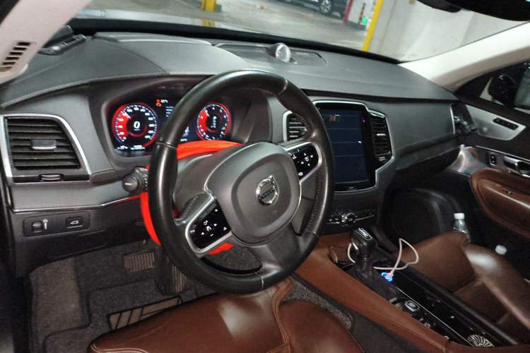 Used Volvo XC90 2020 T6 Zhiya Luxury 7-Seater
