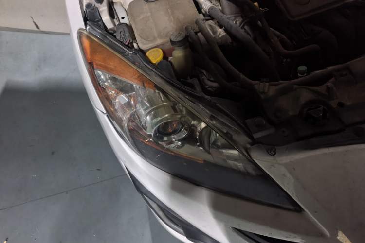 Used Mazda 3 2015 Sedan 1.6L Automatic Elite Model
