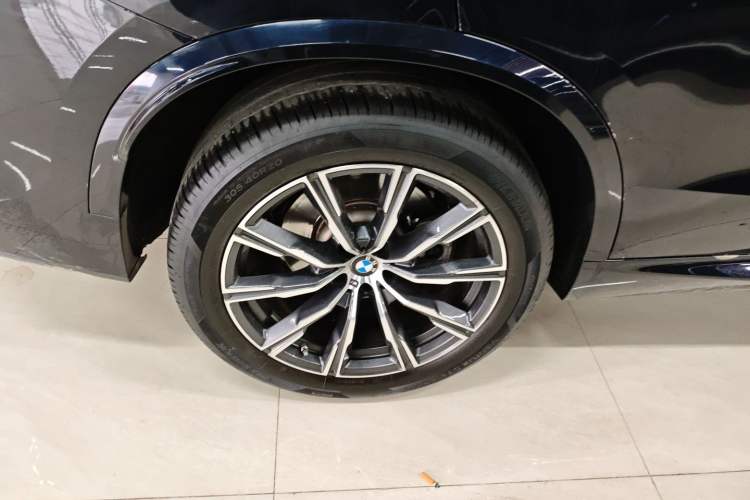 Used BMW X5 2022 Restyled xDrive 30Li Luxury Version M Sport Package