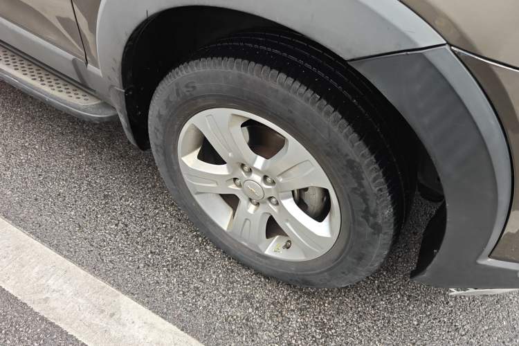 Used Chevrolet Captiva 2015 2.4L Two-Wheel Drive Urban Version 7 Seats
