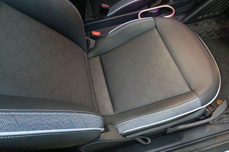 Used MINI Electric COOPER 2024 456km COOPER E Classic Edition
