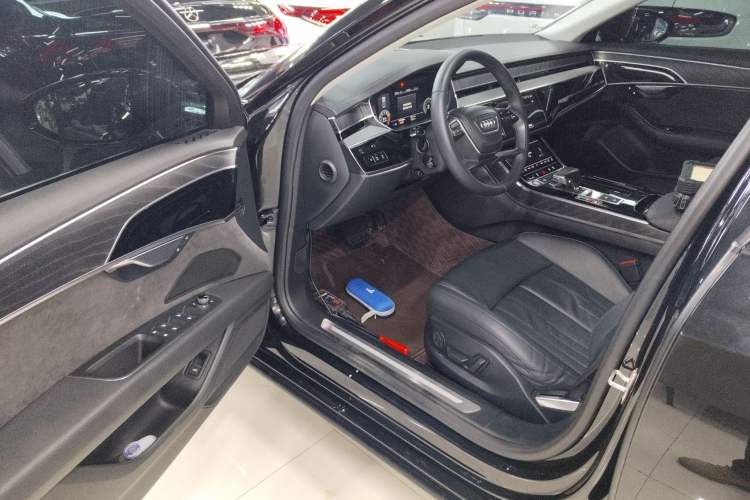 Used Audi A8 2018 A8L 55 TFSI quattro Launch Edition Elite Model
