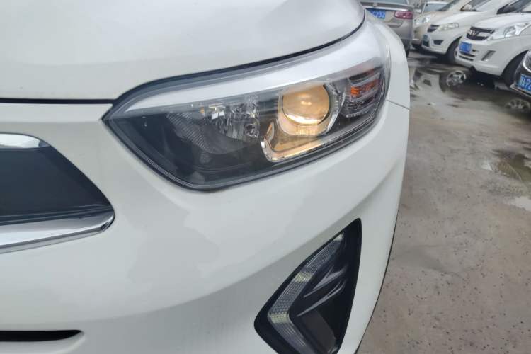 Used Kia kx1 Stonic 2021 1.4L CVT Fun Edition
