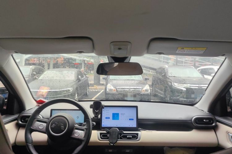 Used Wuling Bingo PLUS 2024 330 km Range Five-Seater Version Headliner