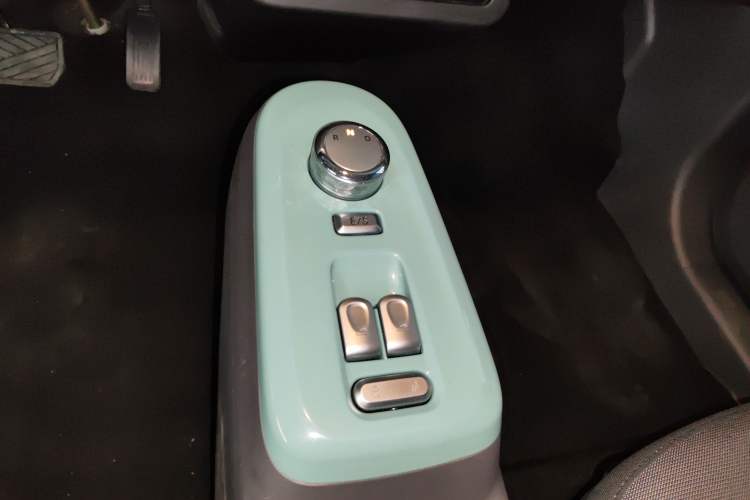 Used CHANGAN NEVO Lumin 2023 205km Xiangqin Version Gear Lever