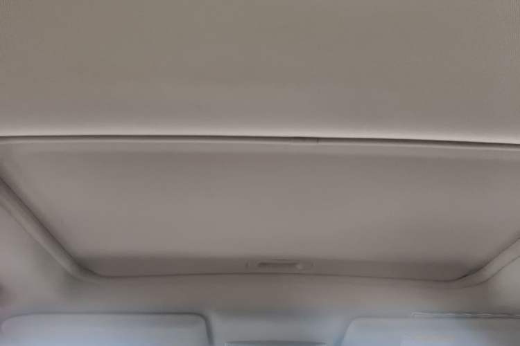 Used Mitsubishi Outlander 2016 2.4L 4x4 Luxury Edition 7-Seater Headliner