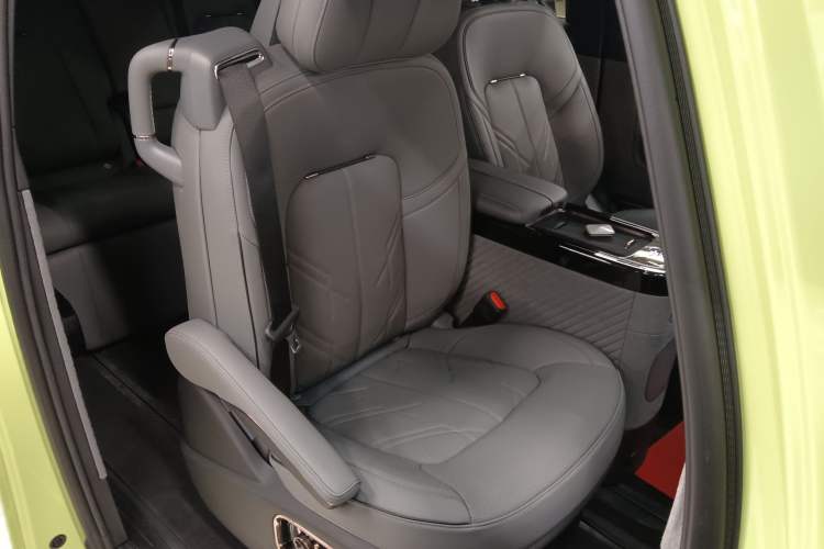 Used Zeekr MIX 2025 Long-Range Intelligent Driving Edition
