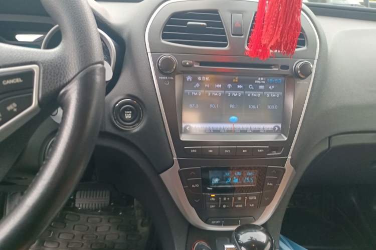 Used GAC Trumpchi GS5 2012 2.0L Automatic Two-Wheel Drive Anniversary Edition
