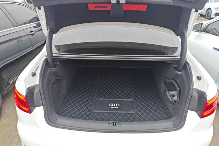 Used Audi A4L 2019 40 TFSI Ambition China VI