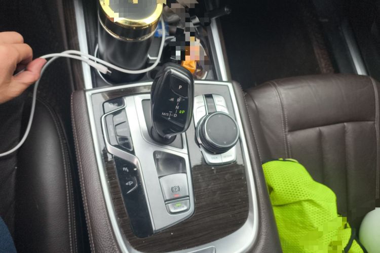 Used BMW 7 Series 2016 730Li Leading Model
