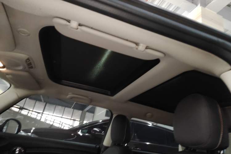 Used MINI 2014 1.2T ONE+
