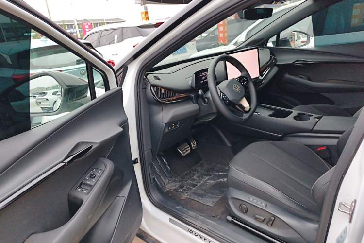 Used Volkswagen ID.UNYX 2024 Revised Pro Long-Range Version Driver Seat