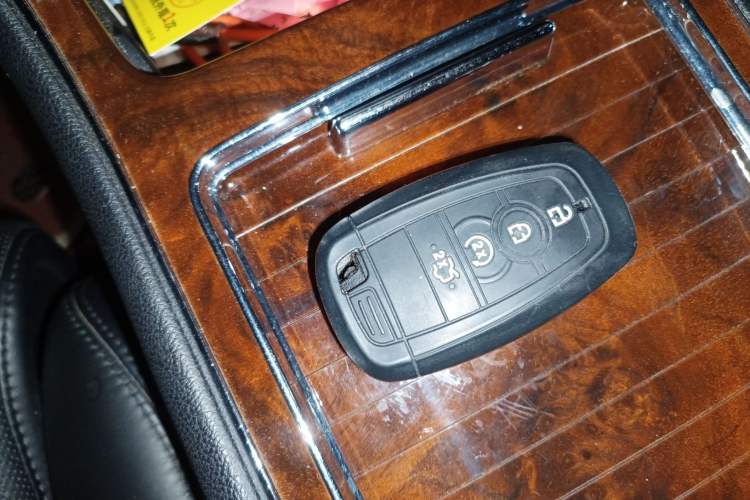 Used Lincoln Continental 2019 2.0T Two-Wheel Drive Prestige Version China VI Standard