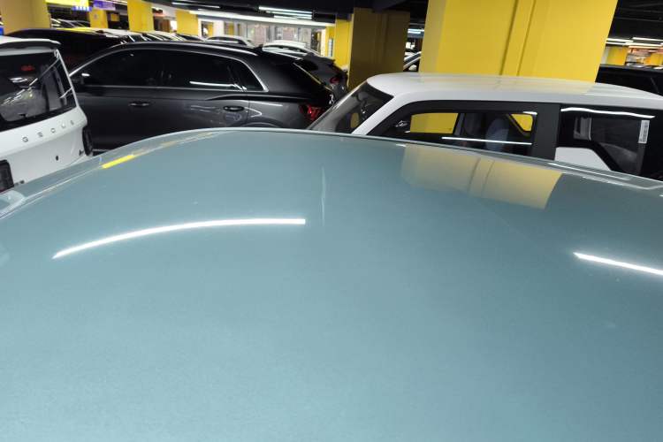 Used NETA V 2022 Chao 300 Lite Lithium Iron Phosphate Roof