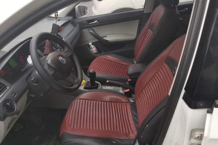 Used Skoda Rapid 2015 1.4L Manual Smart Selection Model Left Front Seat