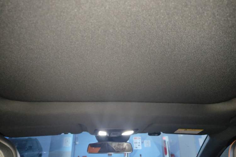 Used CHANGAN UNI-V 2023 1.5T Prestige Model
