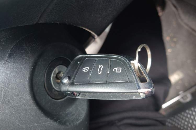 Used Toyota Vios FS 2019 1.5L CVT Fengchi Edition Vehicle Key