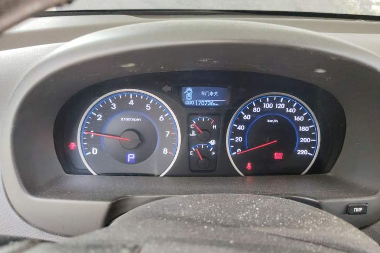 Used Hyundai Celesta 2011 1.6L Automatic Luxury Version Instrument Cluster