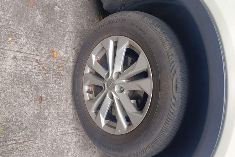 Used Nissan X-Trail 2015 2.0L CVT Comfort MAX Edition 2WD