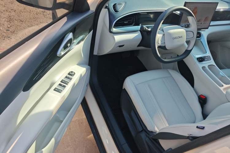 Used Geely Galaxy Geome 2025 310km Dream Edition
