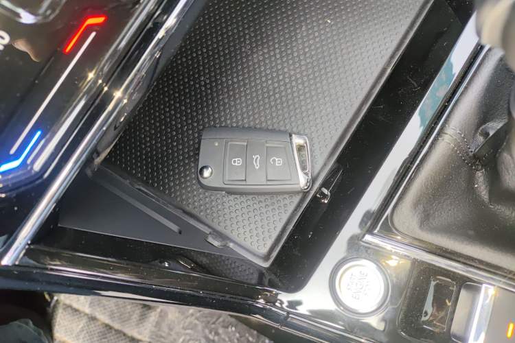 Used Volkswagen Passat New Energy 2025 430 PHEV Hybrid Business Edition Vehicle Key