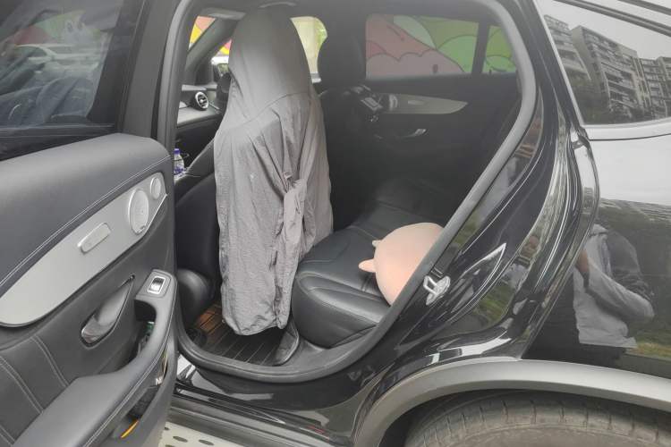 Used Mercedes-Benz GLC AMG 2018 AMG GLC 63 4MATIC+ Left Rear Seat