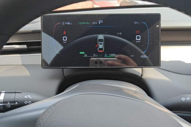 Used BYD Qin PLUS 2025 DM-i Smart Drive 55KM Leading Model