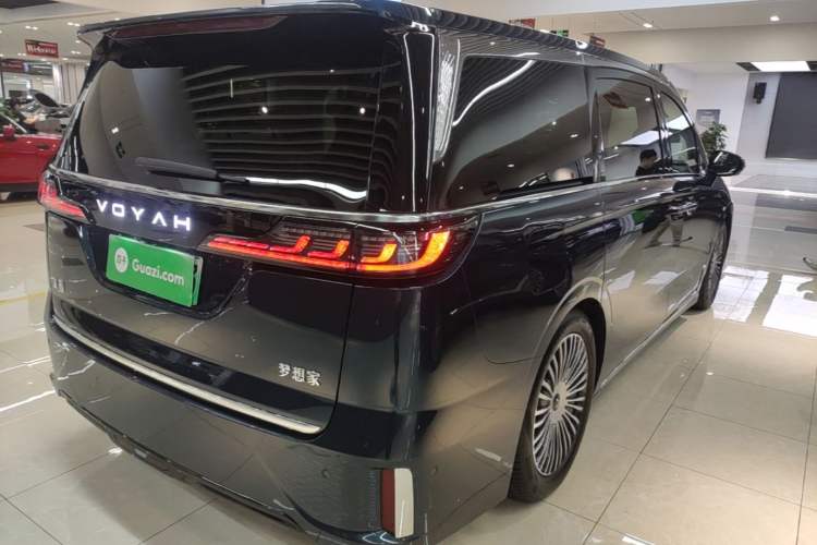 Used VOYAH Dream 2025 PHEV Four-Wheel-Drive Flagship Kunpeng Edition