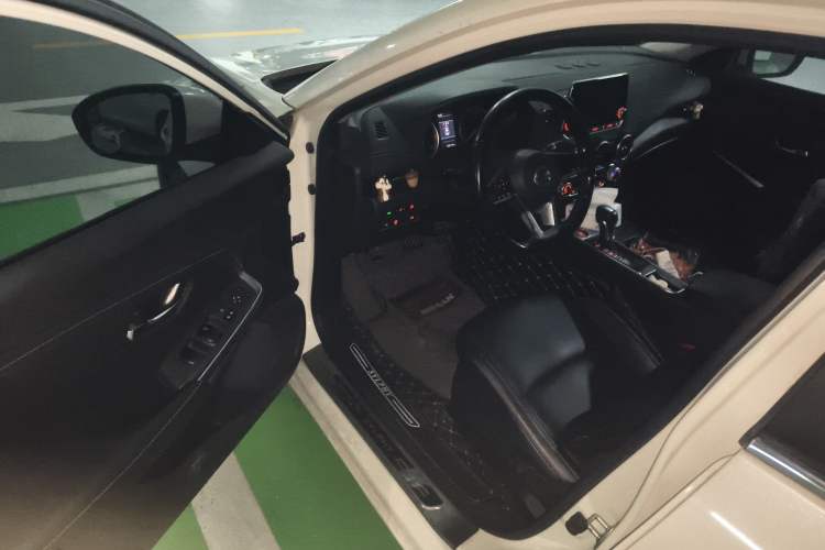 Used Nissan Sylphy 2020 1.6L XL CVT Enjoyment Edition Driver Seat