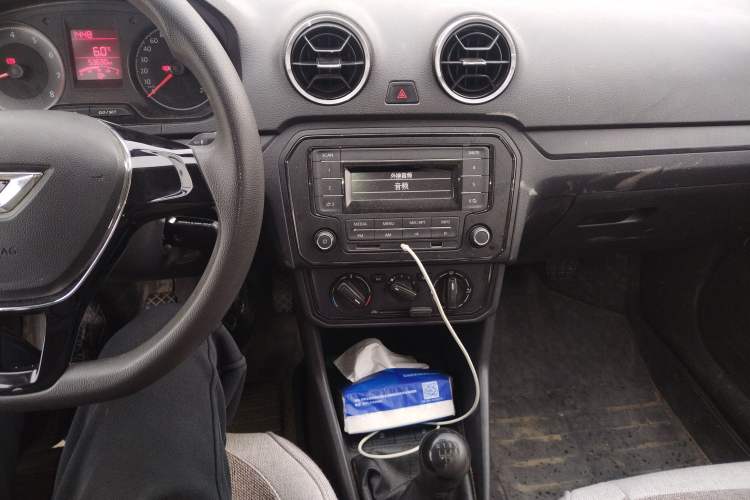 Used Jetta VA3 2019 1.5L Manual Entry-Level Version
