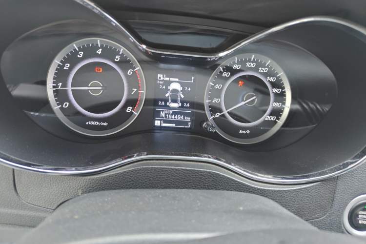 Used Baojun 560 2016 1.8L iAMT Luxury Model
